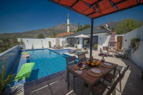 Sefam-Kalkan'da 2+1 Jakuzili Balayı Villası